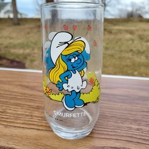 1982 The Smurfs Smurfette Collectible Glass Tumbler